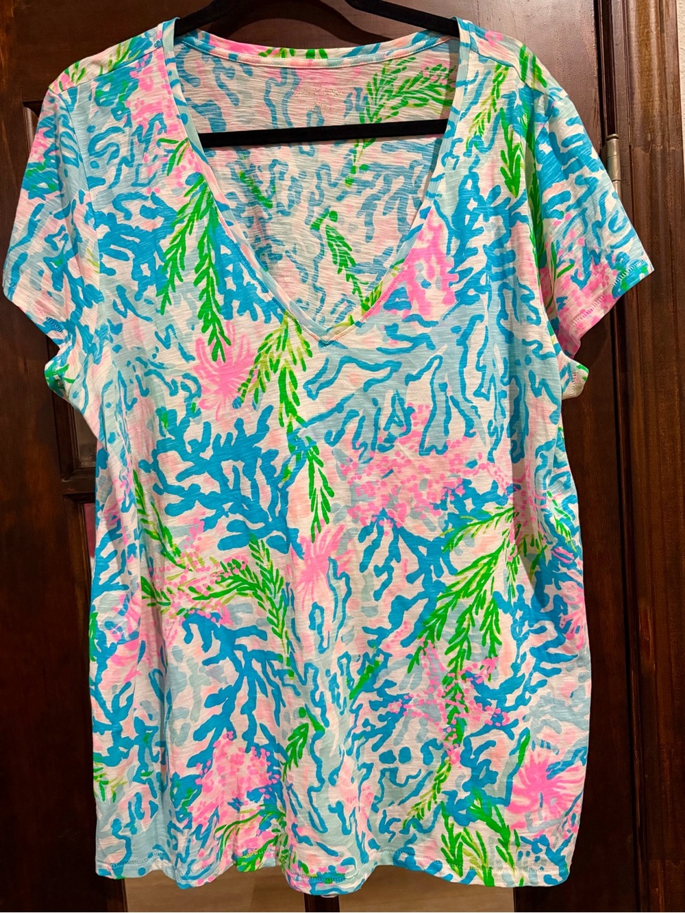 Lilly Pulitzer Blue Pink Green Coral-Print V-Neck Tee